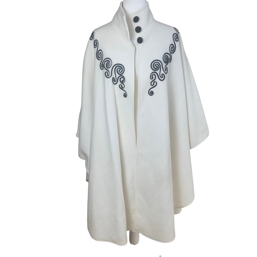 Vintgae Amanda Smith High Neck Swirl Embroidered Detail Cape Ivory Black OS